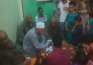 مرگ یک عاقد هنگام جاری کردن عقد دخترش +فیلم