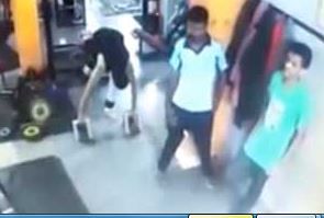 فیلم / لحظه حمله قلبی نوجوان ۱۷ ساله حین ورزش کردن