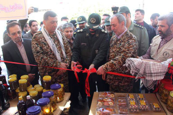 نمایشگاه «طلایه داران اقتصاد مقاومتی» در پارک شهر گرگان افتتاح شد+تصاویر