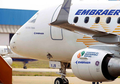 افتتاح اولین پرواز شب خواب هواپیمای امبرایر در فرودگاه گرگان