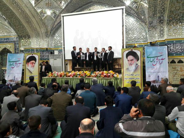 تصاویر/ میزبانی گنبدی ها از «نور و نوروز» در امامزاده  یحیی بن زید(ع)