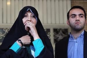 فاطمه هاشمی: پدرم از روحانی عبور نمی‎کند