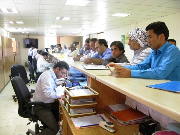 تکریم ارباب رجوع برابر با تکریم شخصیت جامعه