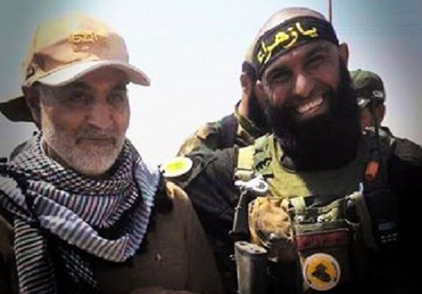 عکس/ ابوعزرائیل در کنار سردار سلیمانی