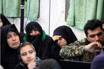 گزارش تصویری / وداع با پیکرشهید قاسم تیموری در روستای شموشک علیا