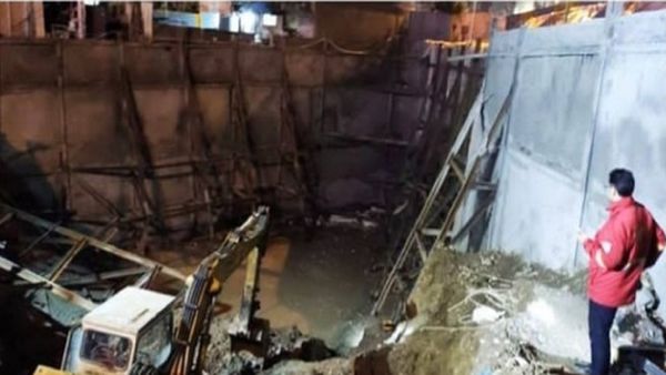 شکستگی لوله آب در پی گودبرداری در گرگان
