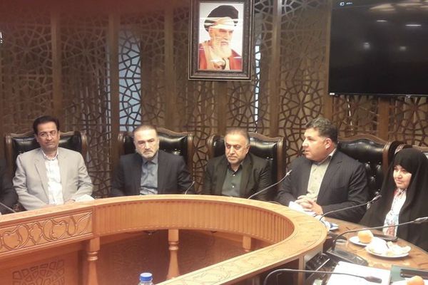 استقرار هوانیروز در گرگان/ دستفروشان محور زیارت ساماندهی می شود