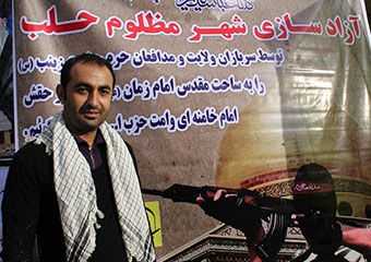 ادای نذر جوان گلستانی برای آزادی حلب/ عربستان سقوط کند، گوساله قربانی می کنم+ تصاویر