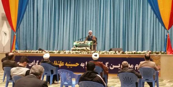 تفکر فاطمی مانع انحراف از مسیر انقلاب و اسلام میشود