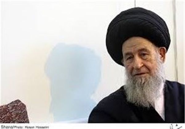 آیتالله علویگرگانی: پروژه نیمهتمام راهآهن گلستان ـ مشهد راهاندازی شود