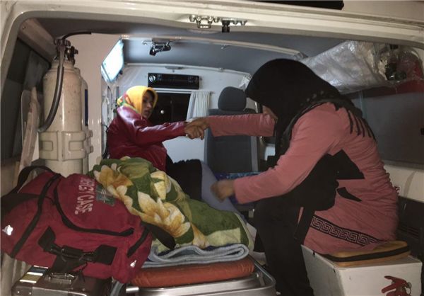 نجات جان مادر باردار توسط امدادگران هلال احمر/ تعطیلی مدارس گلستان در روز شنبه/ گاز ساختمان‌های اداری قطع شد
