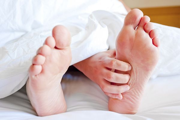 به خواب رفتن دست و پا، زنگ خطر کدام بیماریهاست؟