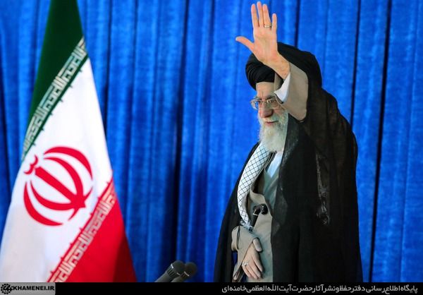 از تاکید بر حساس بودن به دشمن تا انکار دشمنی امریکا با ایران توسط ظریف/ چه کسی از پایان دوره انقلاب و بازتعریف این مفهوم سخن گفته بود؟