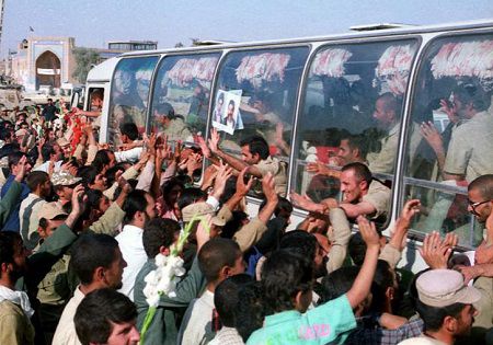 توصیه عجیب حضرت علی(علیه السلام ) درباره آزادی اسرا
