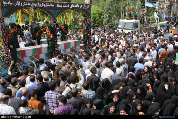 تصاویر / استقبال مردم علی آباد کتول از 13 آلاله غواص 