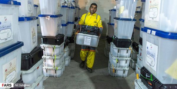  استقرار ٣۴۵ صندوق الکترونیک اخذ رأی در گرگان/ 140 کاندیدا برای 9 کرسی پارلمان شهری رقابت می‌کنند 