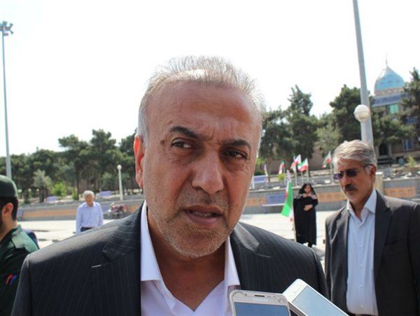 مرغداری ۷۰ هزار قطعهای نژاد آلمانی لوهمن در گرگان احداث میشود