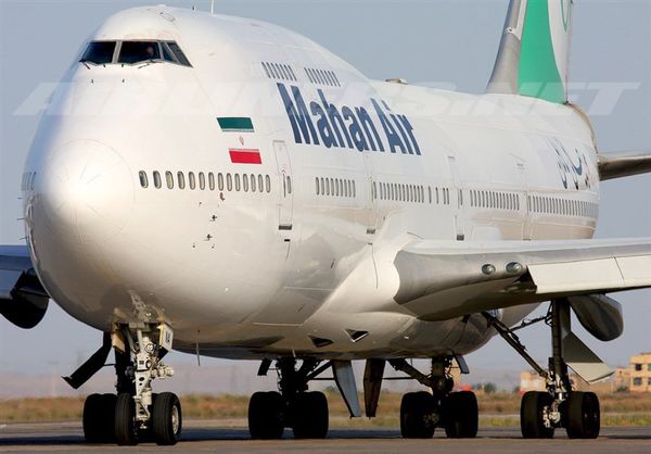 بازداشت خلبان هواپیمای 747 شرکت ماهان به دلیل حبس مسافران