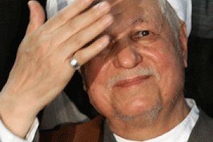 روحانی مرا به آرزویم رساند!/ خاطره هاشمی درباره دانشگاه آزاد