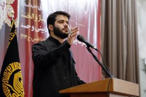 دانلود گلچین مداحی شهادت امام علی (ع) با نوای حاج میثم مطیعی