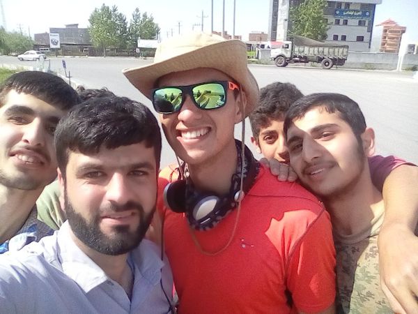 سلفی دوچرخه سوار فرانسوی در بندرگز +عکس