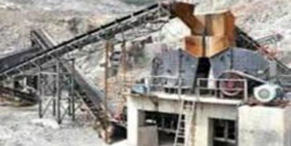 سنگاندازی شرکت آب منطقهای برای تأمین منابع آبی کارخانه سنگشکن «نگینشهر»