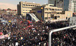 تصاویر/ حضور چهرهها در مراسم تشییع پیکر ۱۶ شهید آتش نشان