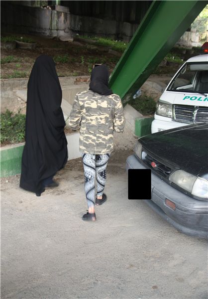 برخورد پلیس با بدپوششی و کشف حجاب در بزرگراه‌های تهران+عکس