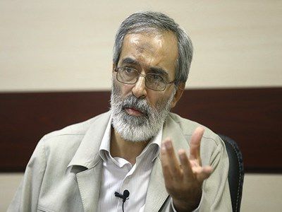 باید در فضای مجازی، قشر خاکستری جامعه را جذب کنیم