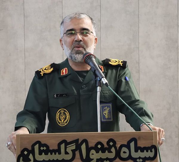 جای هیچ دستگاهی نمی نشینیم اما اجازه نمی دهیم دستگاهی متوقف و زمین گیر شود / تلاش اصلی ما در سپاه خدمت به مردم بعنوان سرمایه های انقلاب اسلامی است