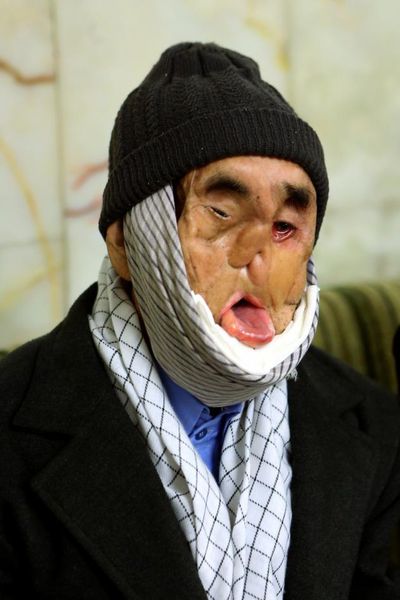 تصاویر دیدنی دیدار بابا رجب با رهبر انقلاب