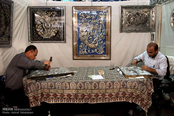 مشکل بیمه هنرمندان صنایع‌دستی ۳ ساله شد