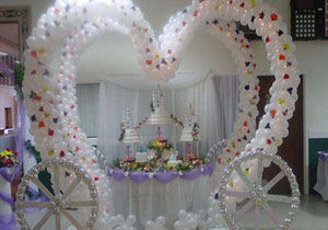 فیلم/ ماشین عروس بادکنکی