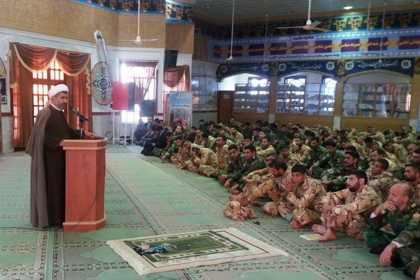 تجلیل از ۱۵ پزشکیار پایور تیپ ۲۳۰ 