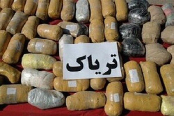 کشف ۱۲۳ کیلوگرم تریاک از یک کامیون در گلستان